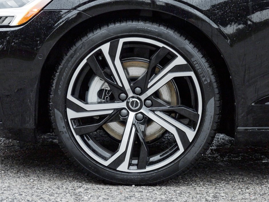2024 Volvo S60 B5 AWD Plus Dark Theme  19 ALLOY WHEEL  CPO-3