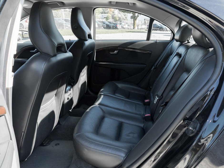 2011 Volvo S80 4dr Sdn AWD  AS IS  AS TRADED-18