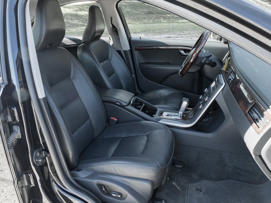 2011 Volvo S80 4dr Sdn AWD  AS IS  AS TRADED-17