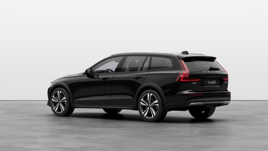 2025 Volvo V60 Cross Country B5 AWD Ultra-1
