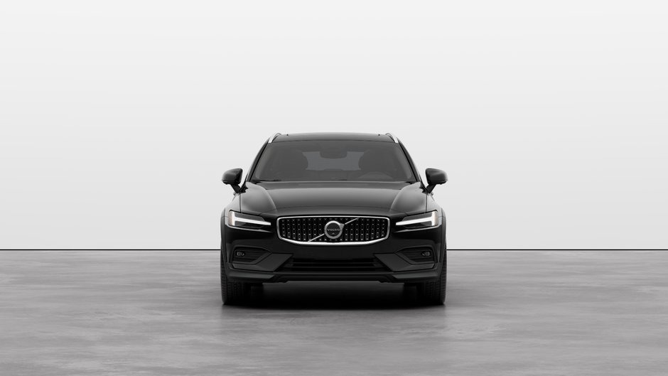 2025 Volvo V60 Cross Country B5 AWD Ultra-2