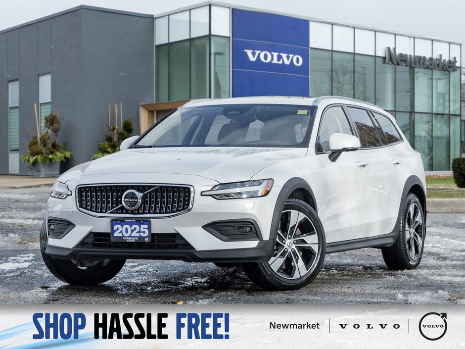 Volvo V60 Cross Country B5 AWD Plus  STATION WAGON  BLOND LEATHER SEATS 2025-0