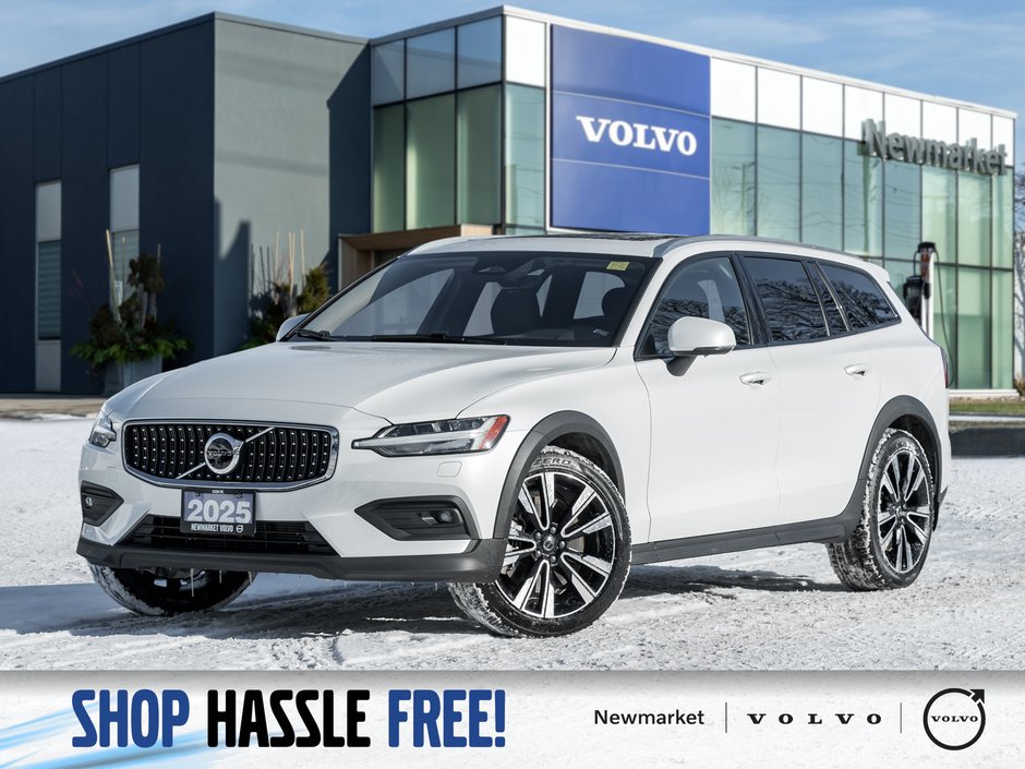 Volvo V60 Cross Country B5 AWD PLUS  19 ALLOY WHEELS  CLIMATE PACK  CPO 2025-0