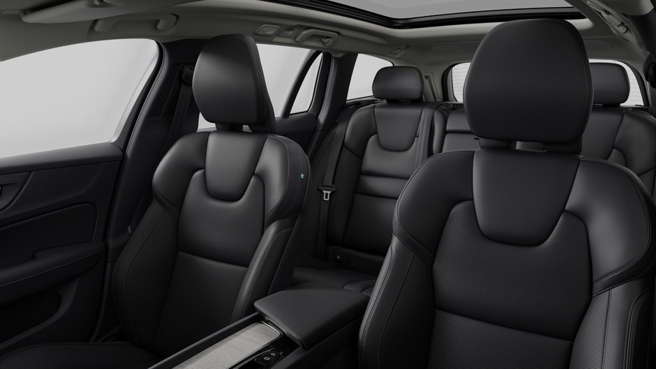 2026 Volvo V60 Cross Country B5 AWD Ultra-9