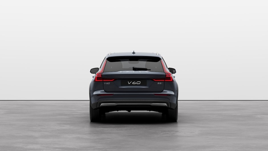 2026 Volvo V60 Cross Country B5 AWD Ultra-3
