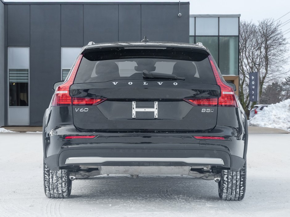 Volvo V60 Cross Country B5 AWD Ultra  NEARLY NEW  VOLVO CPO 2026-5