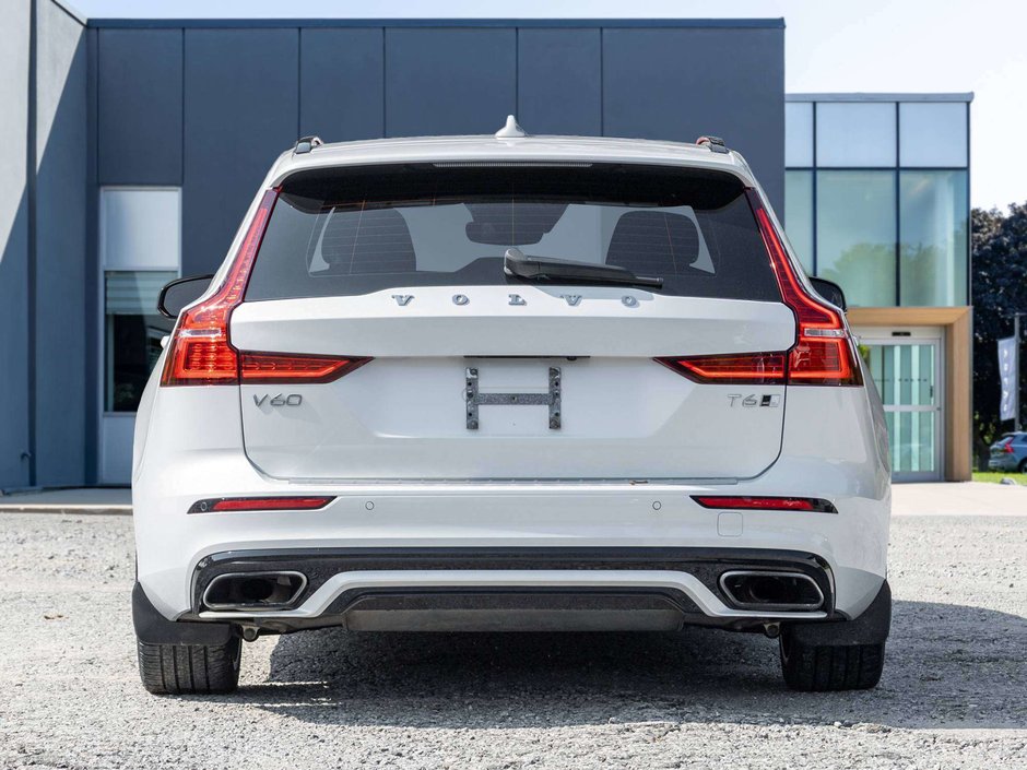 2022 Volvo V60 R-Design  OFF LEASE  POLESTAR   CPO RATE fr 3.49%*-5