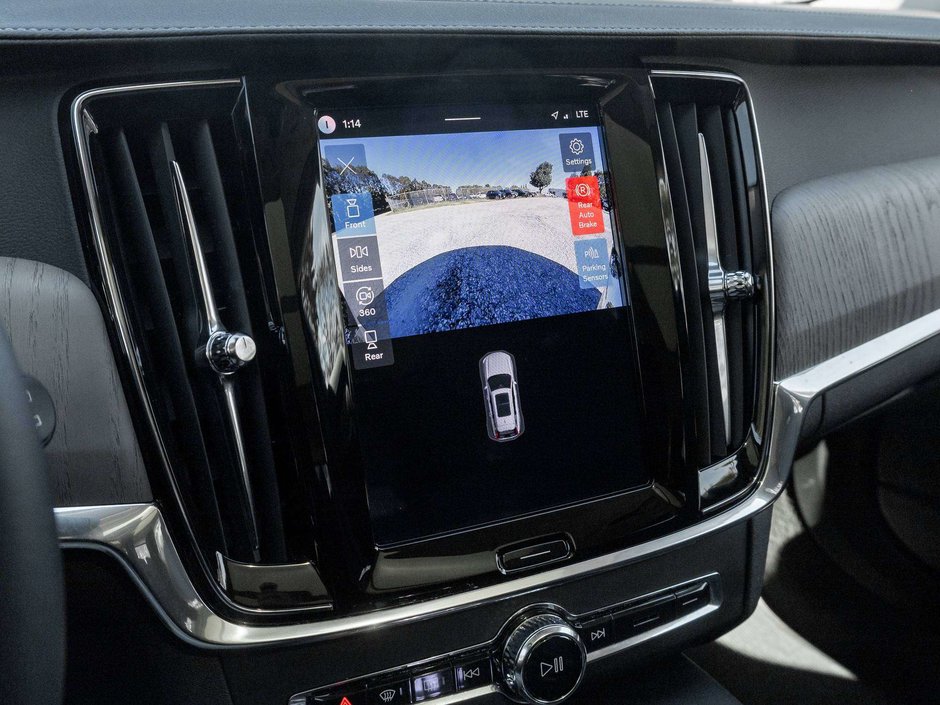 2026 Volvo V90 Cross Country ULTRA*Harman Kardon^Luxury Wagon^CPORate fr 3.49%*-13