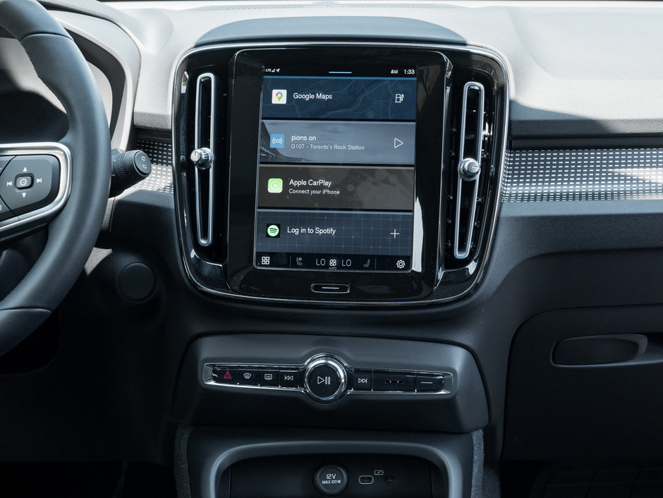 2022 Volvo XC40 Recharge Pure Electric P8 eAWD Ultimate   FULLY EQUIPPED  CPO  ONE OWNER-27