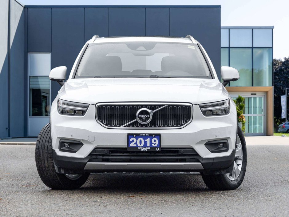 2019 Volvo XC40 Momentum PLUS^Trade In^Navi^Power Roof^One Owner-1