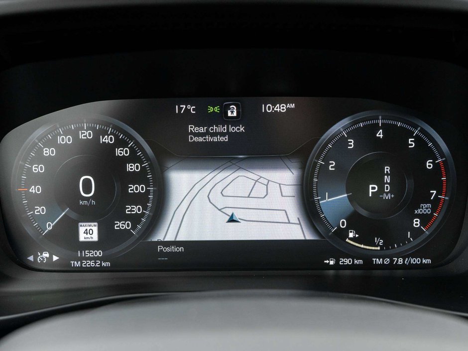 Volvo XC40 R-DESIGN^New Brakes^Navi^Harman Kardon^PilotAssist 2019-8