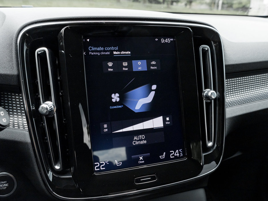 2020 Volvo XC40 T5 AWD R-Design  PREMIUM OACKAGE  SAFETY CERTIFIED-17