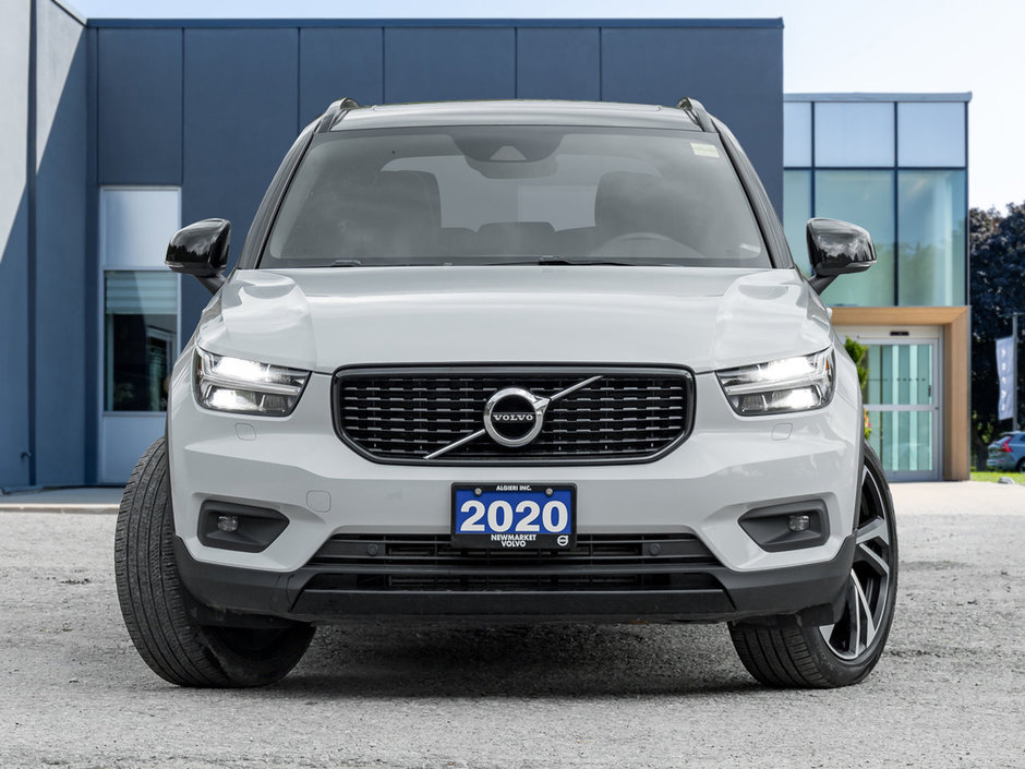 2020 Volvo XC40 T5 AWD R-Design  PREMIUM OACKAGE  SAFETY CERTIFIED-1