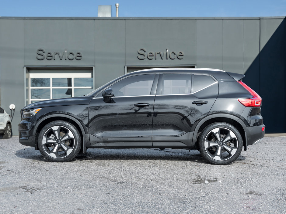 Volvo XC40 T5 AWD INSCRIPTION  OXIDE RED INTEIROR  CPO 2021-2