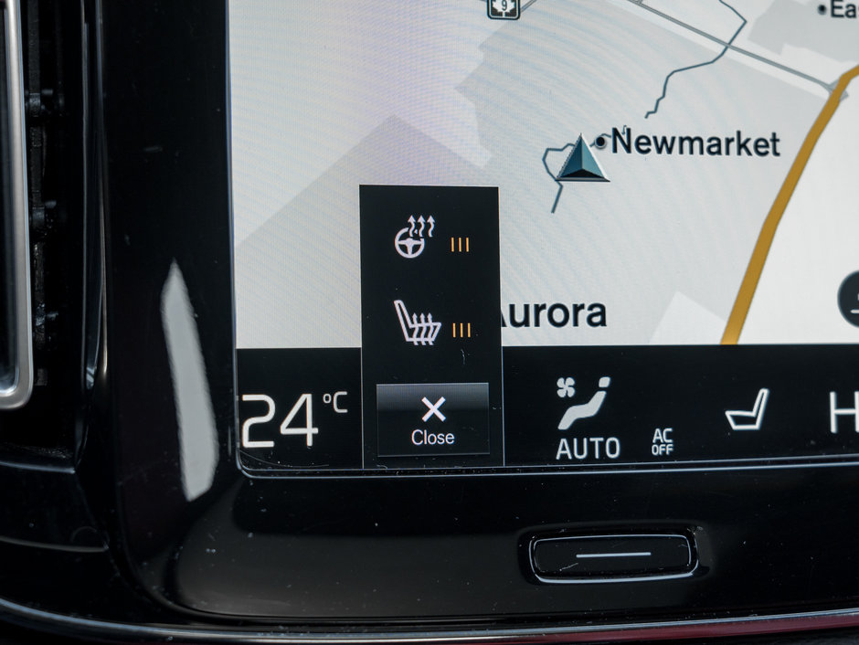 Volvo XC40 T5 AWD INSCRIPTION  OXIDE RED INTEIROR  CPO 2021-18