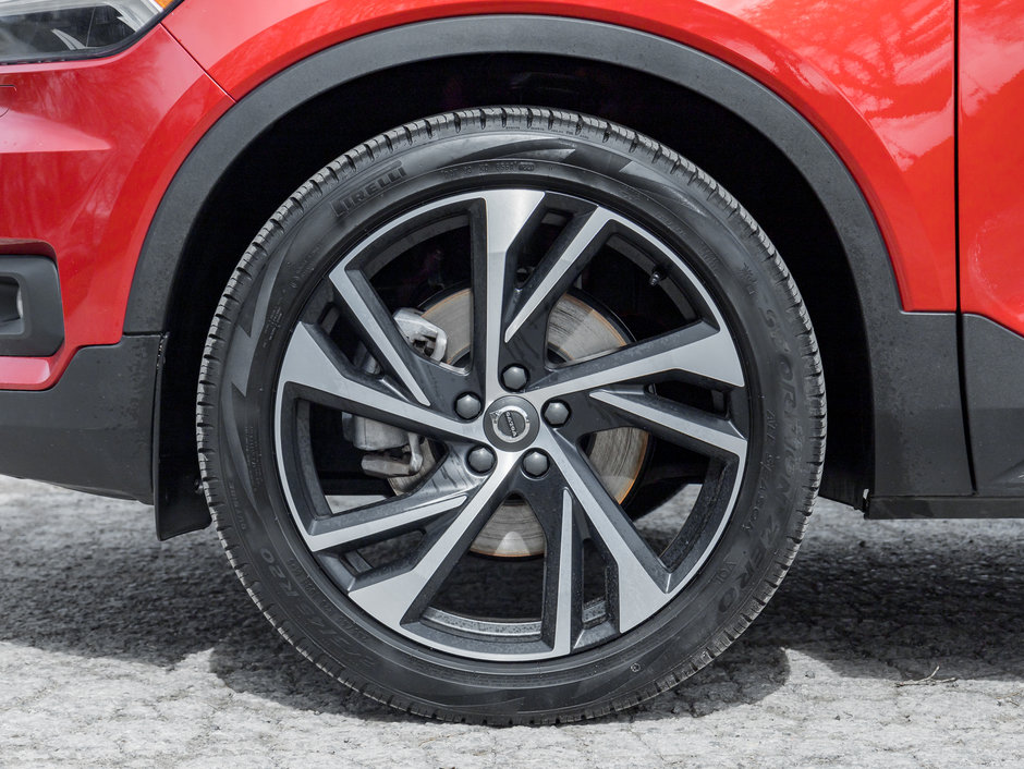 Volvo XC40 T5 AWD R-Design HARMAN KARDON 20 ALLOY WHEEL  CPO 2021-3