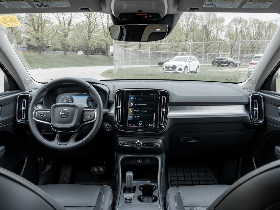 2021 Volvo XC40 T5 AWD Momentum  CPO  LOW MILEAGE  NAVI-20