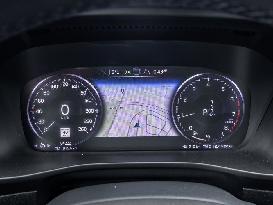 2022 Volvo XC40 T5 AWD  HARMAN KARDON  NAVI  PREMIUM PACK  CPO-8