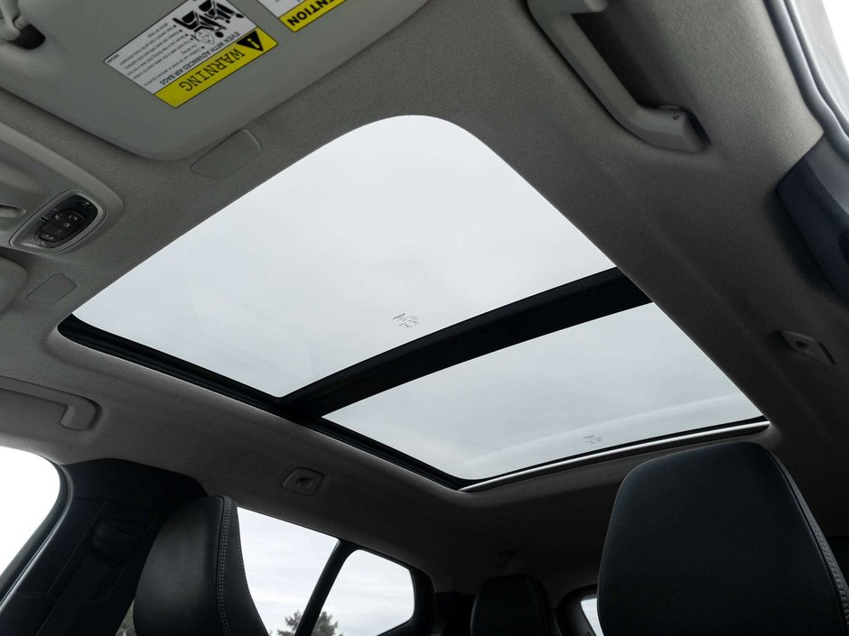 2022 Volvo XC40 MOMENTUM^Pano Roof^Navi^Premium Pack^fr 2.99%*-20