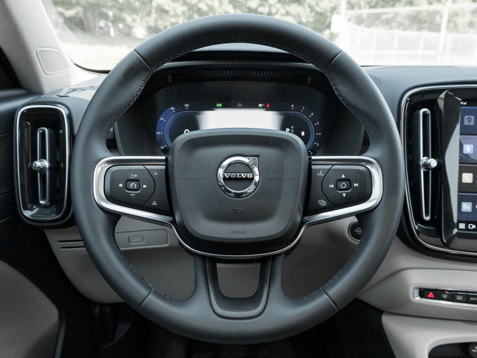 2023 Volvo XC40 B5 AWD Ultimate  CPO  ADAPTIVE C CONTROL  H.KARDON-7