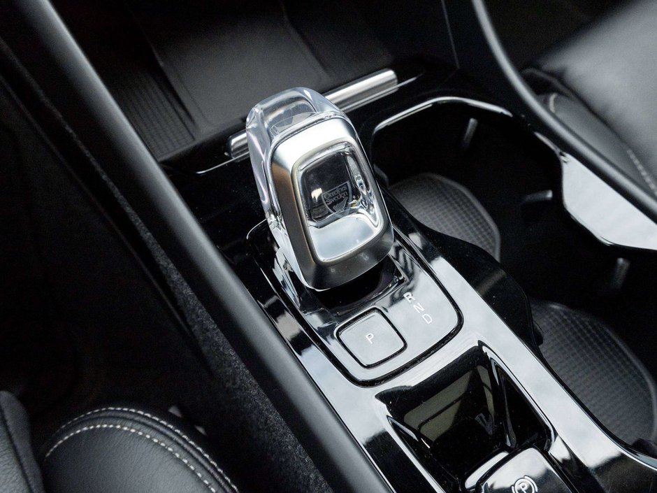 2023 Volvo XC40 PLUS^Trade In^Harman Kardon^Polestar^Rate fr2.99%*-16