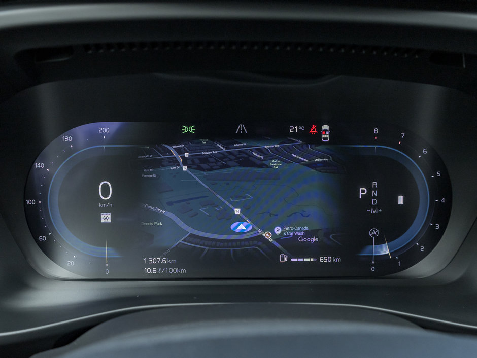 Volvo XC40 B5 AWD Plus Dark Theme  CPO  CLOUD BLUE 2025-10