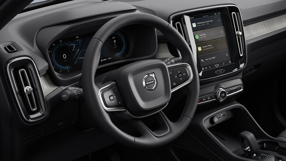 Volvo XC40 B5 AWD Core Bright Theme 2025-11