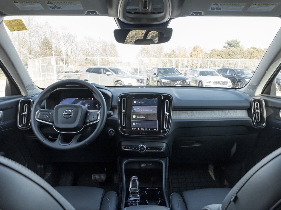 Volvo XC40 B5 AWD PLUS  19 ALLOY WHEELS  VOLVO CPO 2025-25