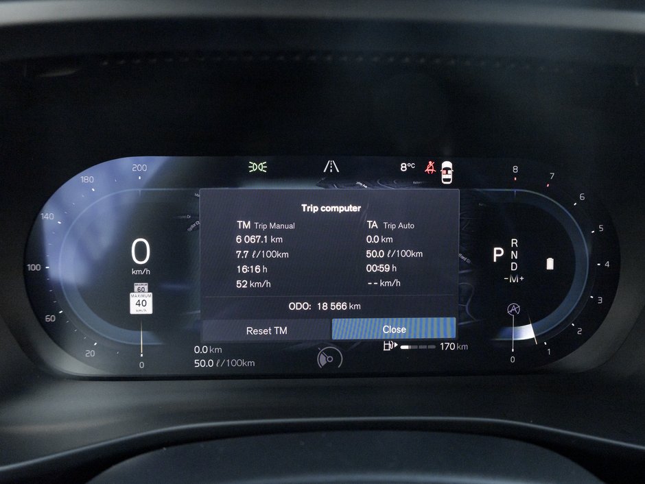 Volvo XC40 B5 AWD PLUS  19 ALLOY WHEELS  VOLVO CPO 2025-9