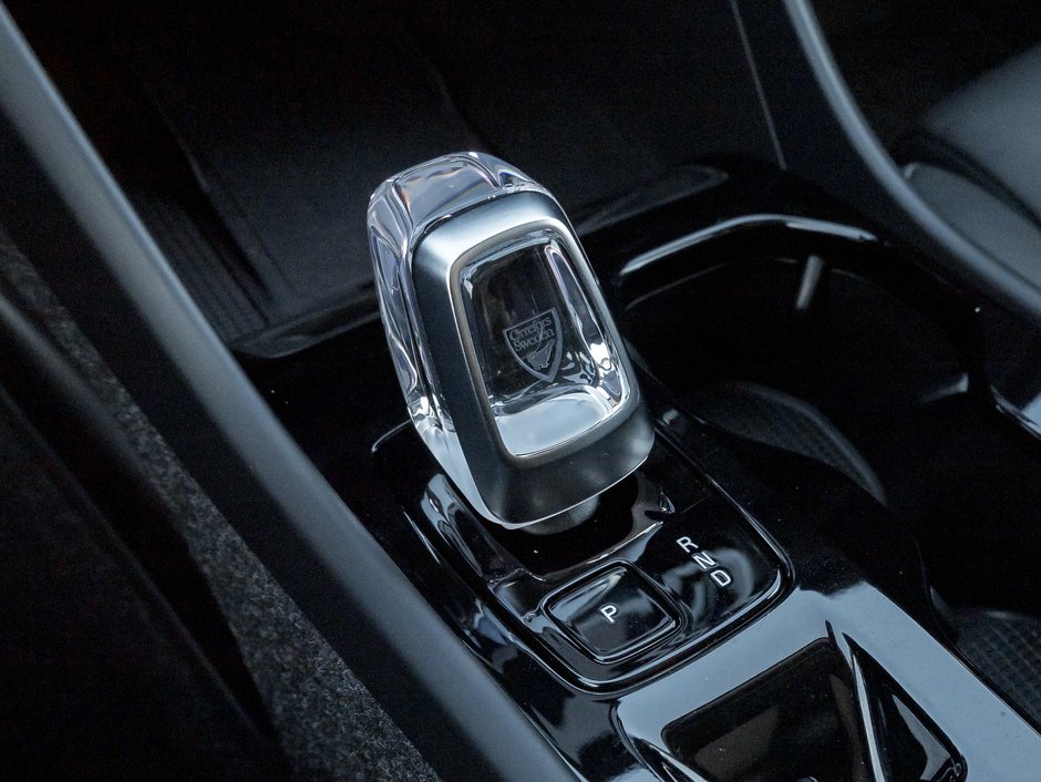 Volvo XC40 B5 AWD PLUS  19 ALLOY WHEELS  VOLVO CPO 2025-15