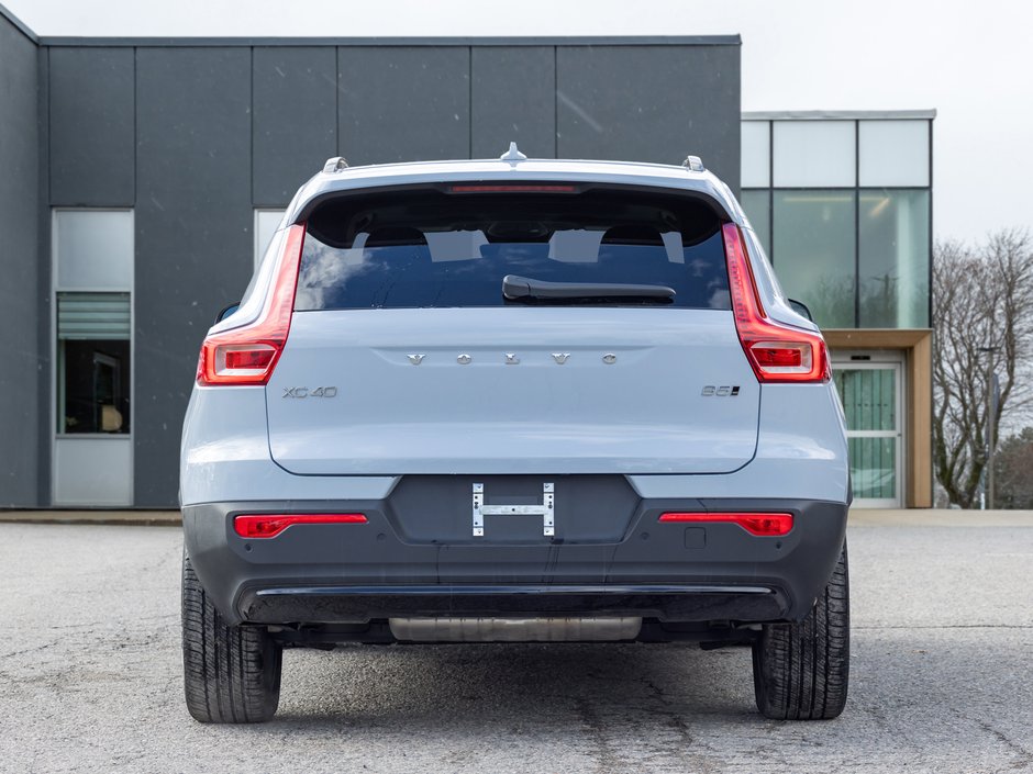 Volvo XC40 B5 AWD Plus Dark Theme CLOUD BLUE VOLVO CPO 2025-5