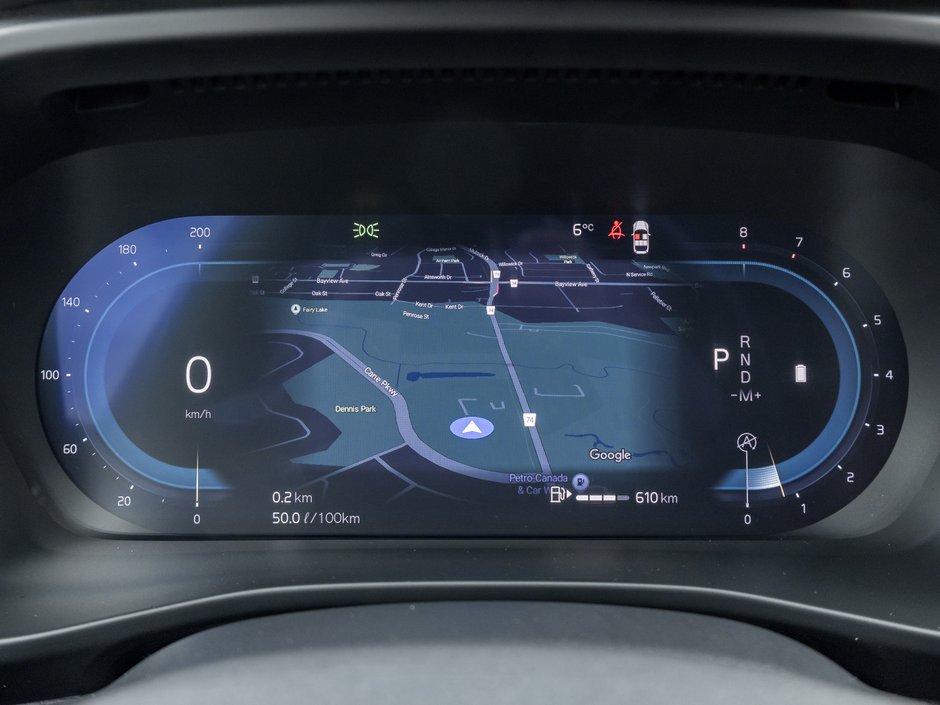 Volvo XC40 B5 AWD Plus  20 ALLOY WHEELS  CPO  LOW KM 2025-8