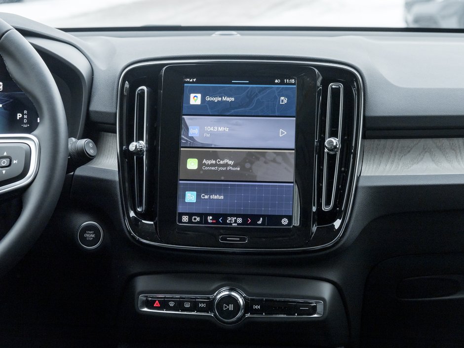 2025 Volvo XC40 B5 AWD Bright Theme  CPO FINANCE RATE fr 3.49%*-21