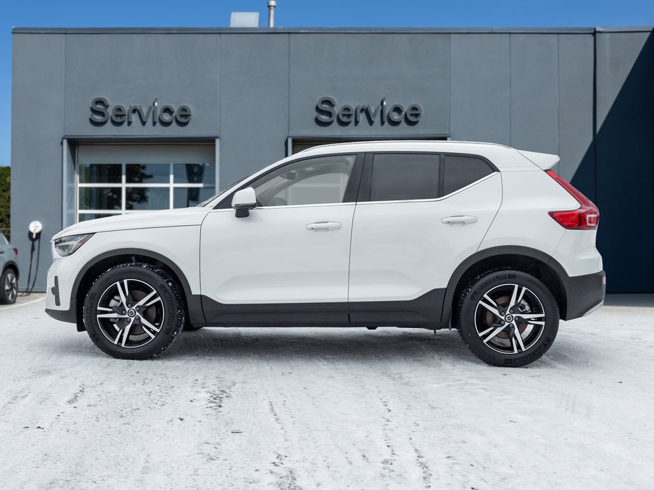 2025 Volvo XC40 B5 AWD Bright Theme  CPO FINANCE RATE fr 3.49%*-2