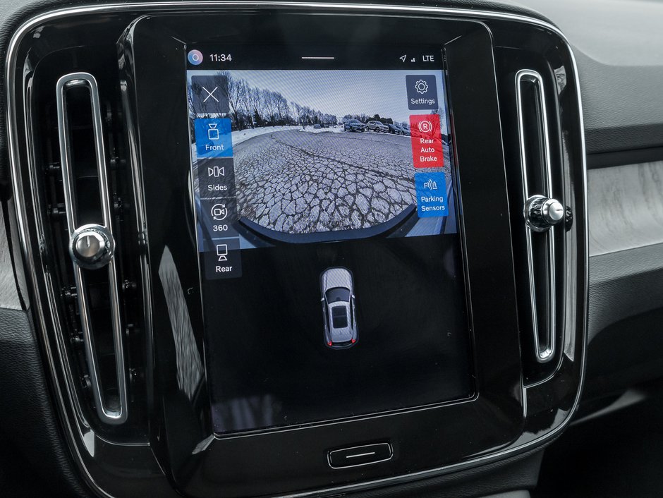 Volvo XC40 B5 AWD PLUS  CPO FINANCE RATE 3.49%(24M)-4%*(84M) 2025-13