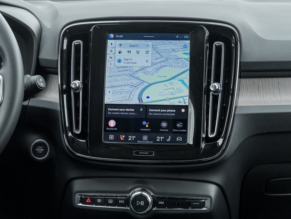 2025 Volvo XC40 B5 AWD Core  CPO FINANCE RATE FROM 3.49%*-22