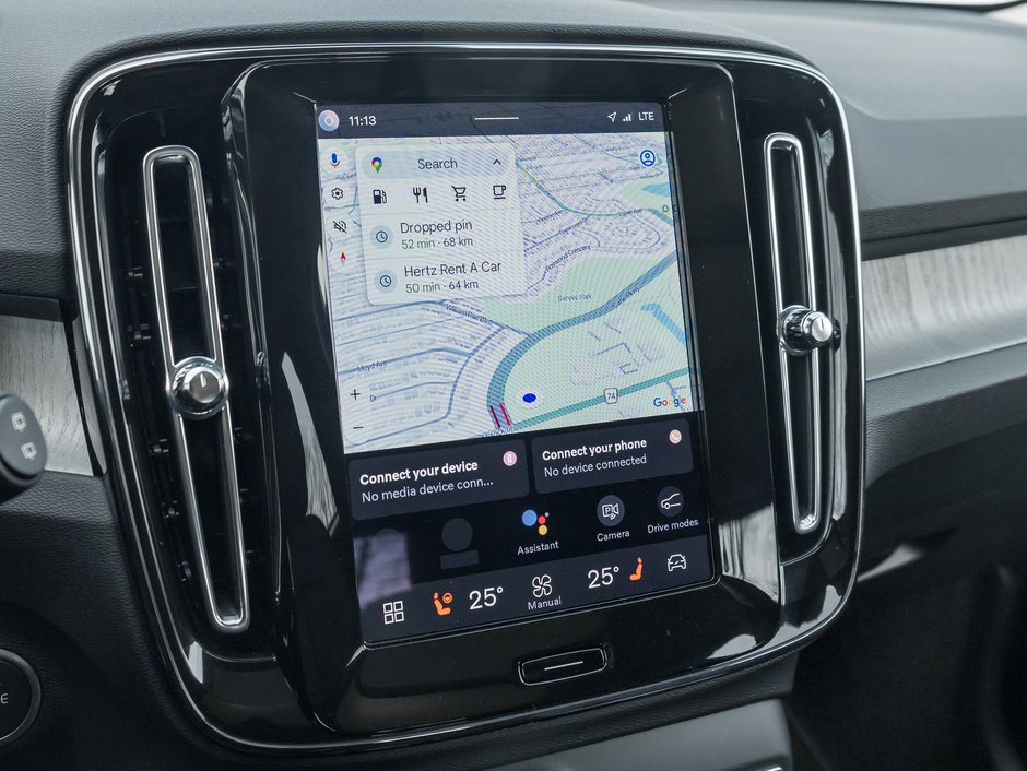 2025 Volvo XC40 B5 AWD PLUS Dark Theme CPO FIN RATE 4%* (84M)-11