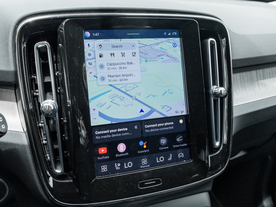 2025 Volvo XC40 B5 AWD  CPO FINANCE RATE 2.99%* (UP TO 84 MONTH)-11