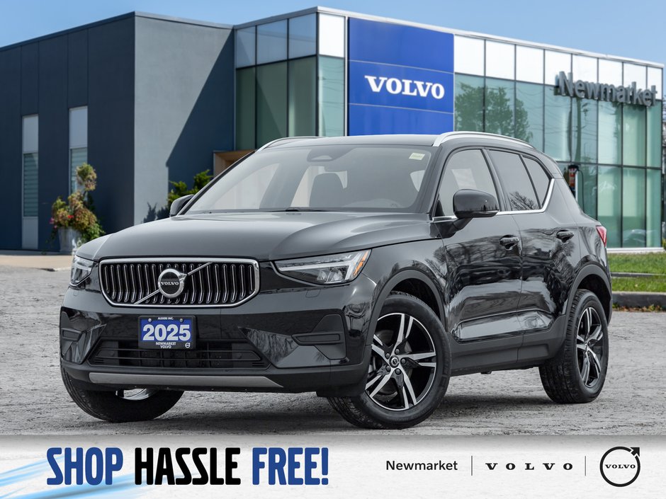 2025 Volvo XC40 B5 AWD  CPO FINANCE RATE 3.49%*(24M)-4%*(48M)-0