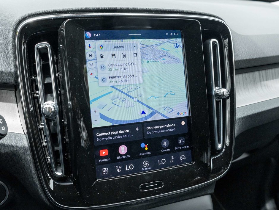 2025 Volvo XC40 B5 AWD  CPO FINANCE RATE 2.99%* (UP TO 84 MONTH)-11