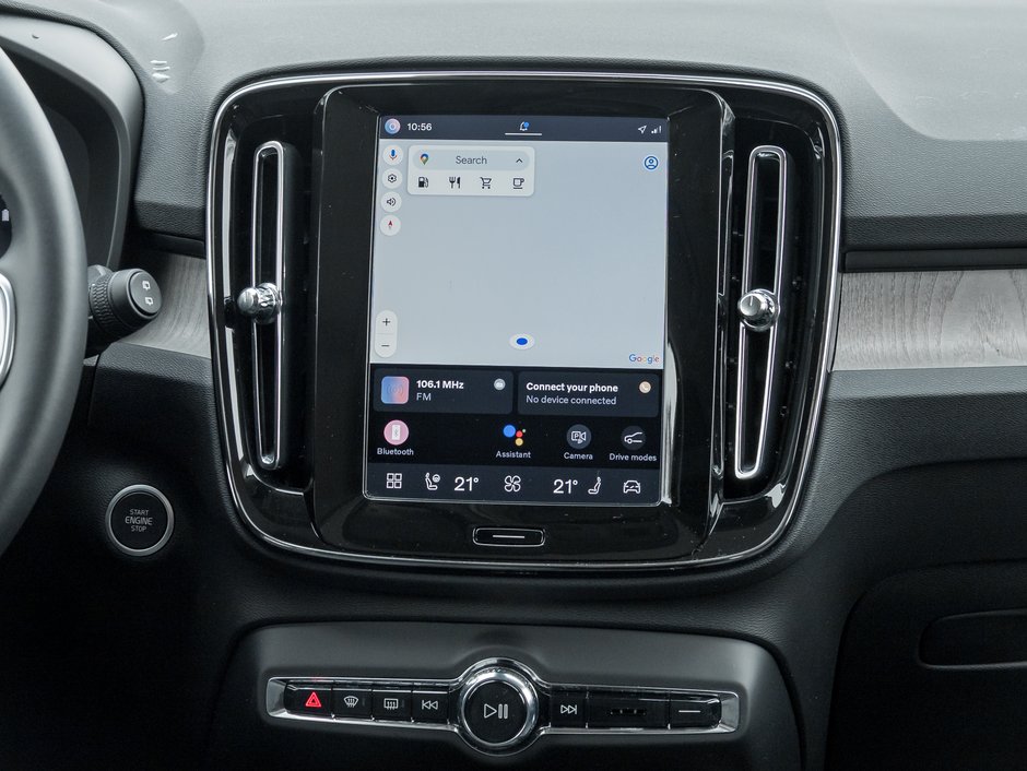 2025 Volvo XC40 B5 AWD Core Bright Theme  CPO FINANCE RATE 3.49%*-24