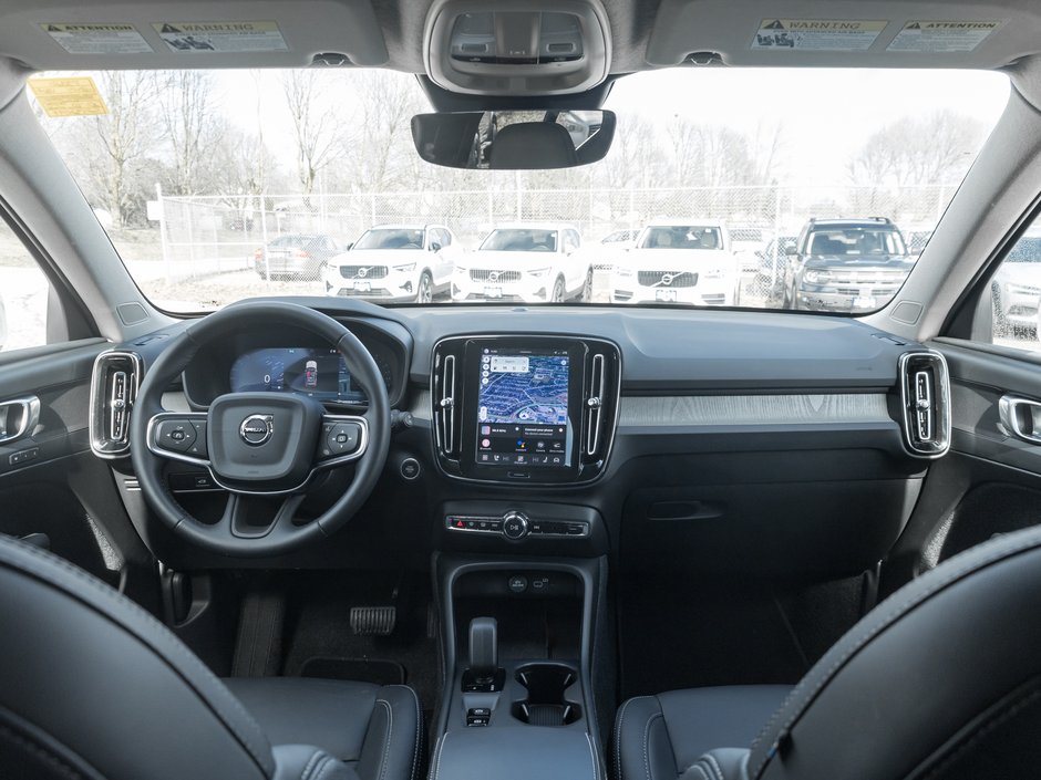 Volvo XC40 B5 AWD Core  CPO FINANCE RATE FROM 3.49%* 2025-23