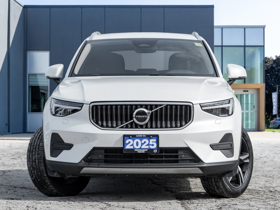 2025 Volvo XC40 B5 AWD Core  CPO FINANCE RATE 3.49%* (84 MONTH)-1