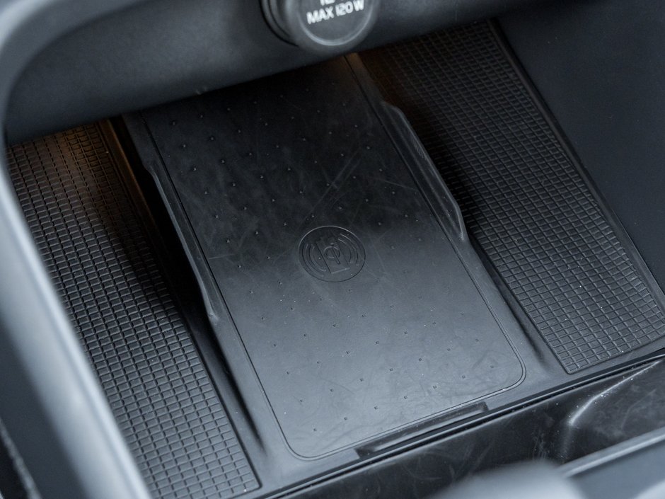 Volvo XC40 B5 AWD Core  CPO FINANCE RATE FROM 3.49%* 2025-15