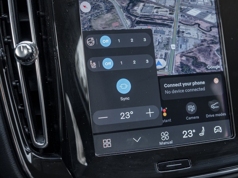 Volvo XC40 B5 AWD Core  CPO FINANCE RATE FROM 3.49%* 2025-18