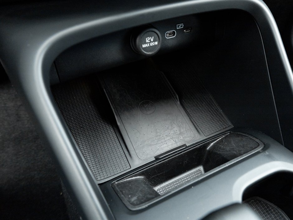 2025 Volvo XC40 B5 AWD  CPO FINANACE RATE 3.49%* UP TO 84 MONTH-15