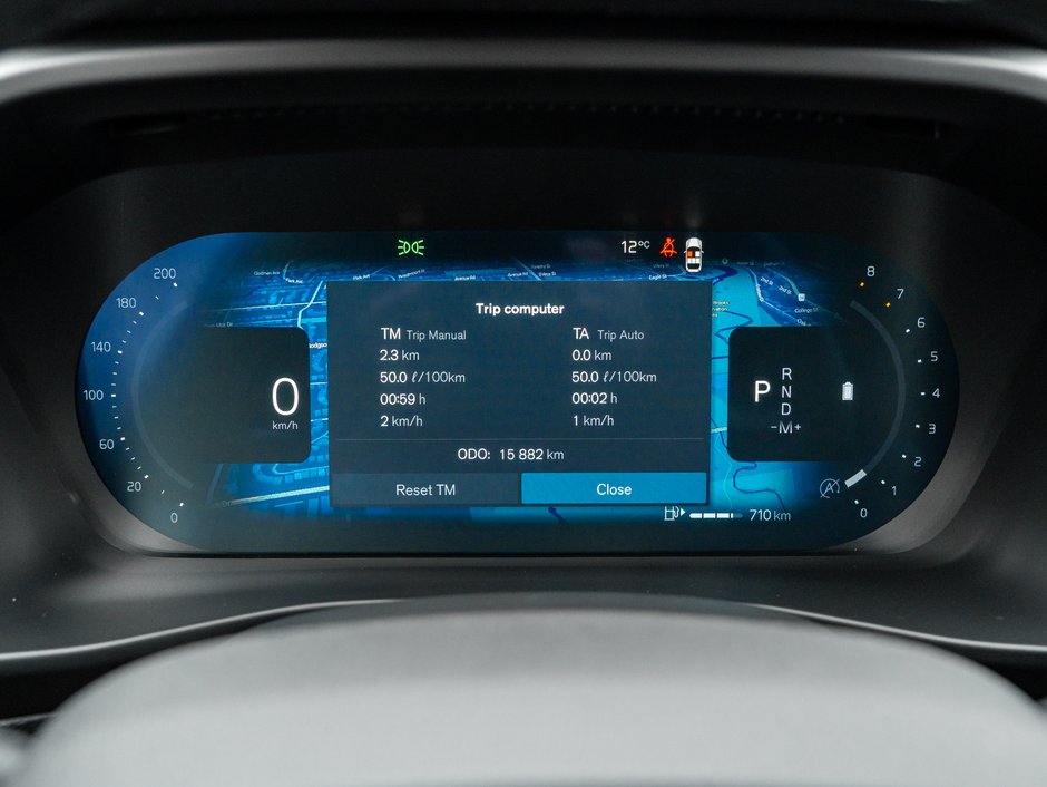 Volvo XC40 B5 AWD Core  CPO FIN RATE 3.49%*(84 MONTH) 2025-8