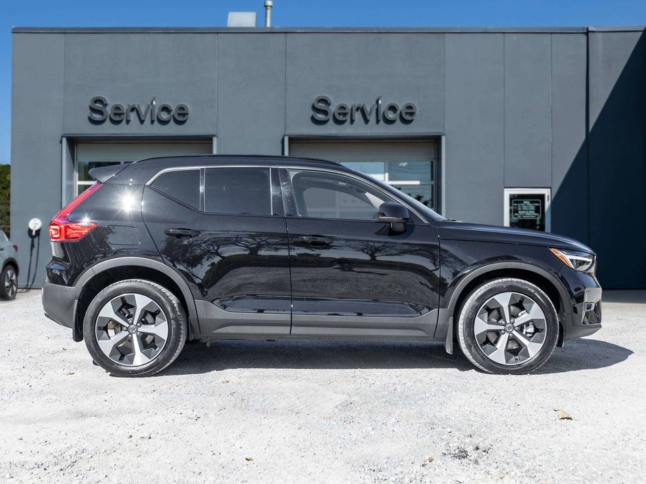 2025 Volvo XC40 PLUS^NOT Ex-Daily Rental^OFF LEASE^Rate fr 2.99%*-5