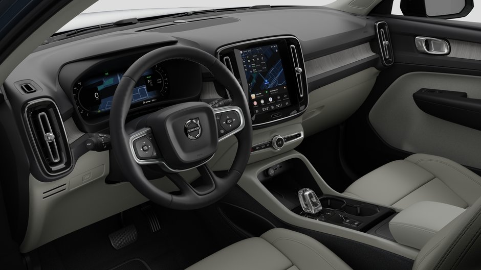 2026 Volvo XC40 B5 AWD Plus Dark Theme-9