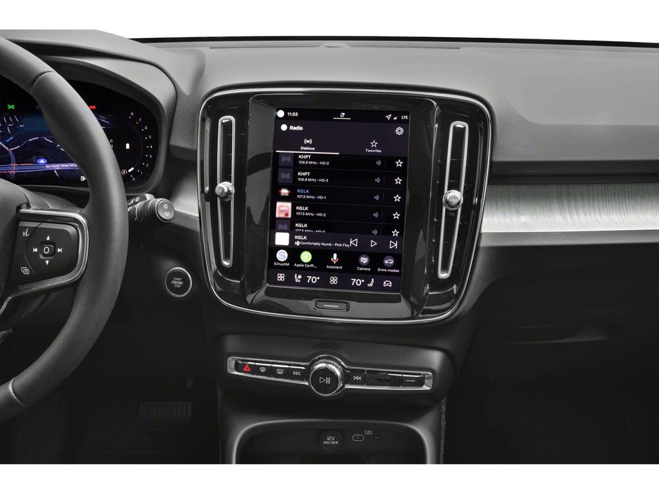 2026 Volvo XC40 PLUS^20Alloy Wheels^Volvo CPO Rate fr 2.99%*-5